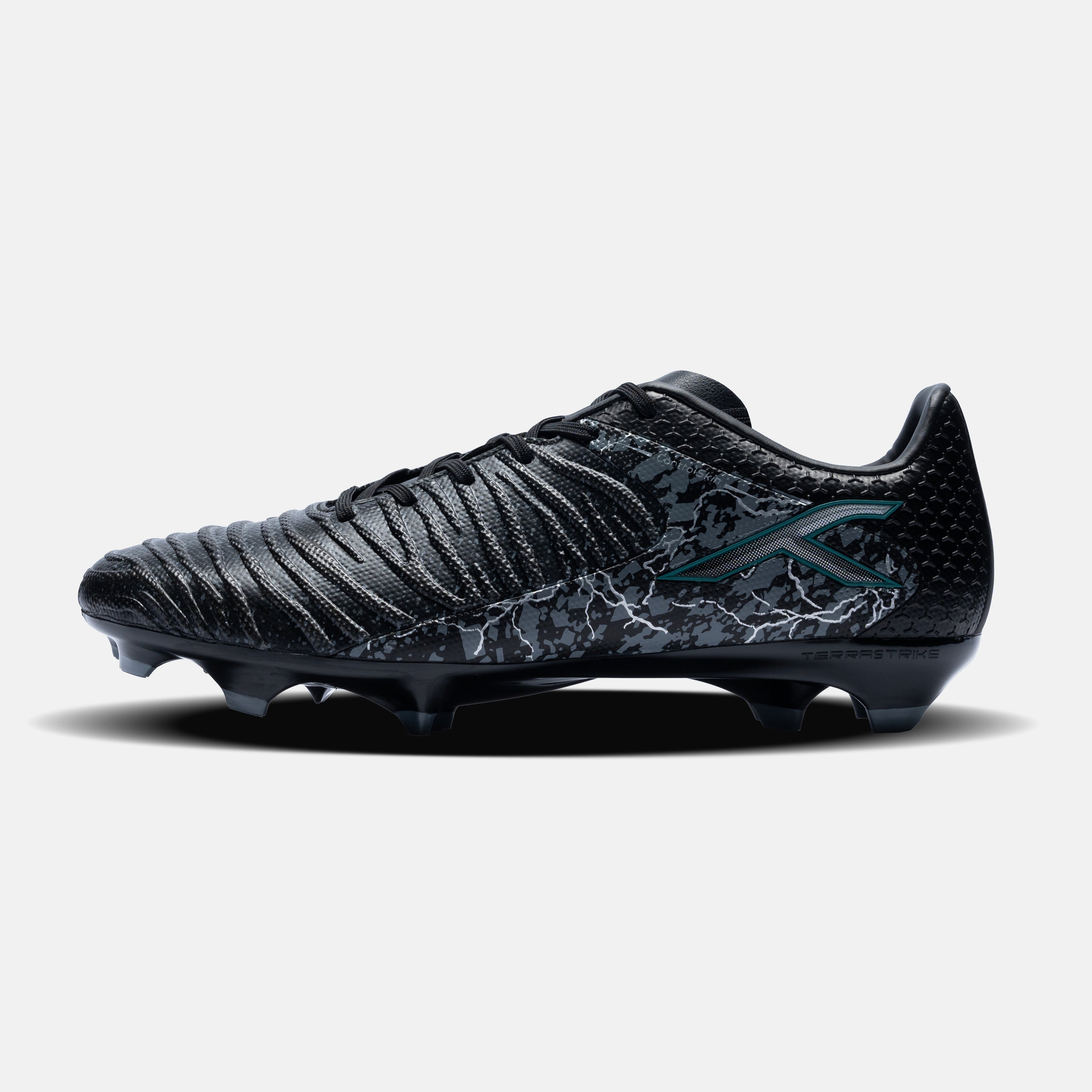 Conqueta FG Football Boots